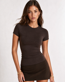 CARA FITTED T SHIRT / BROWN